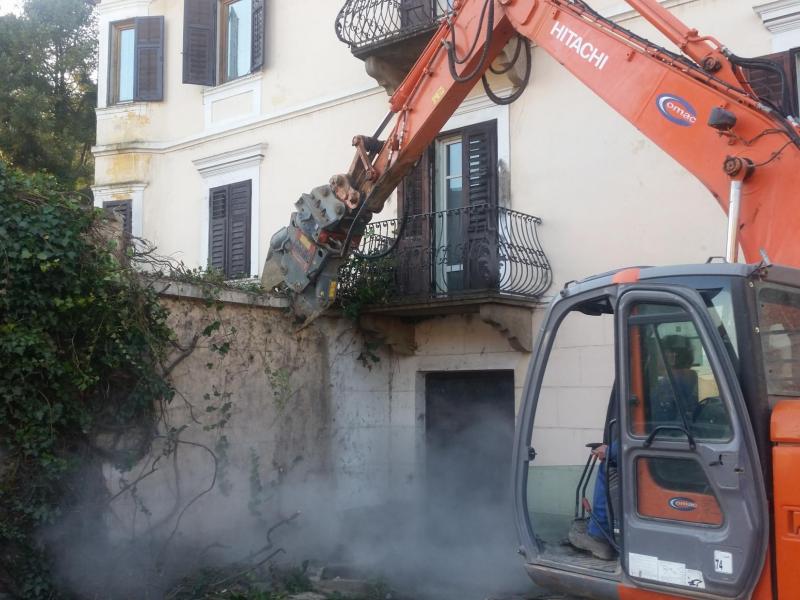 Zerquetschung von Stahlbeton