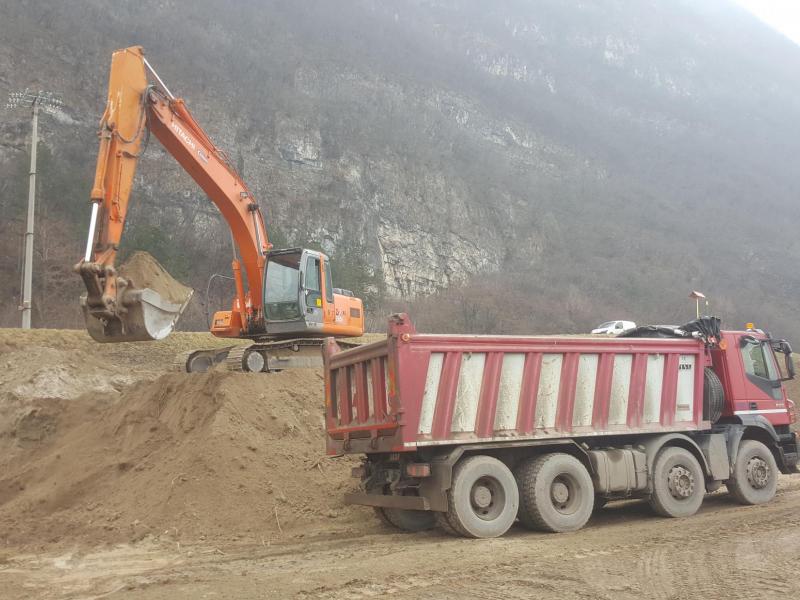 Straßen- und Wegebau