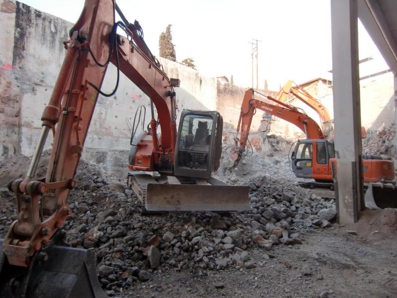 Zerquetschung von Stahlbeton