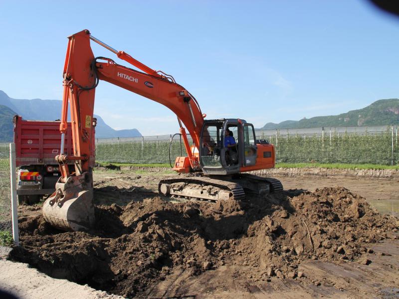 Erdbewegungen und Bodenverbesserungsarbeiten